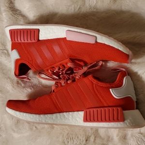Women's Originals Adidas NMD_R1 Shoes